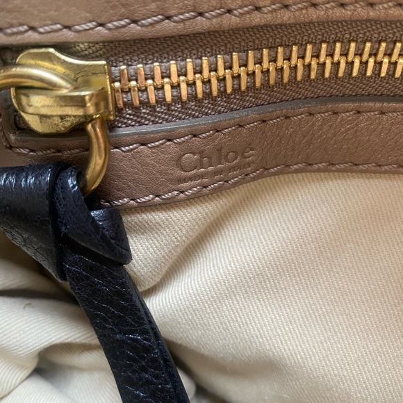 Authentic Chloe Bay Beige Shoulder Bag - Picture 5 of 9
